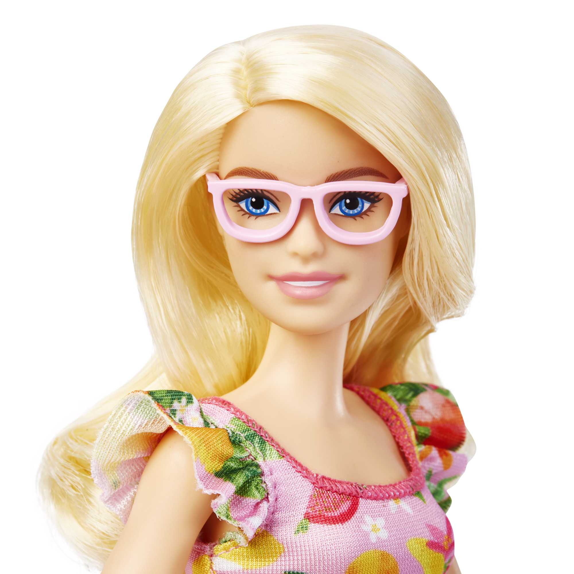 Barbie Fashionistas Doll 181 Hbv15 Mattel