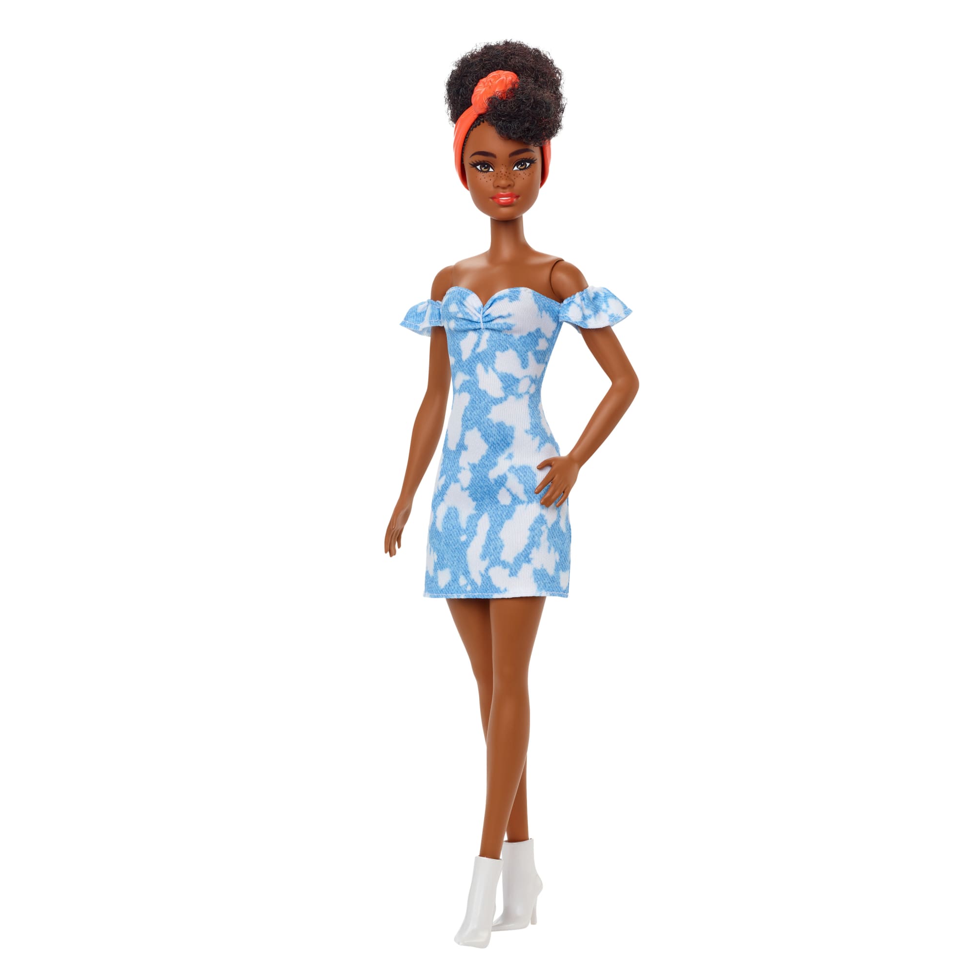 Barbie Fashionistas Poupée #198 avec petit corps, cheveux noirs bouclés,  vêtements floraux rétro et accessoires : : Jeux et Jouets