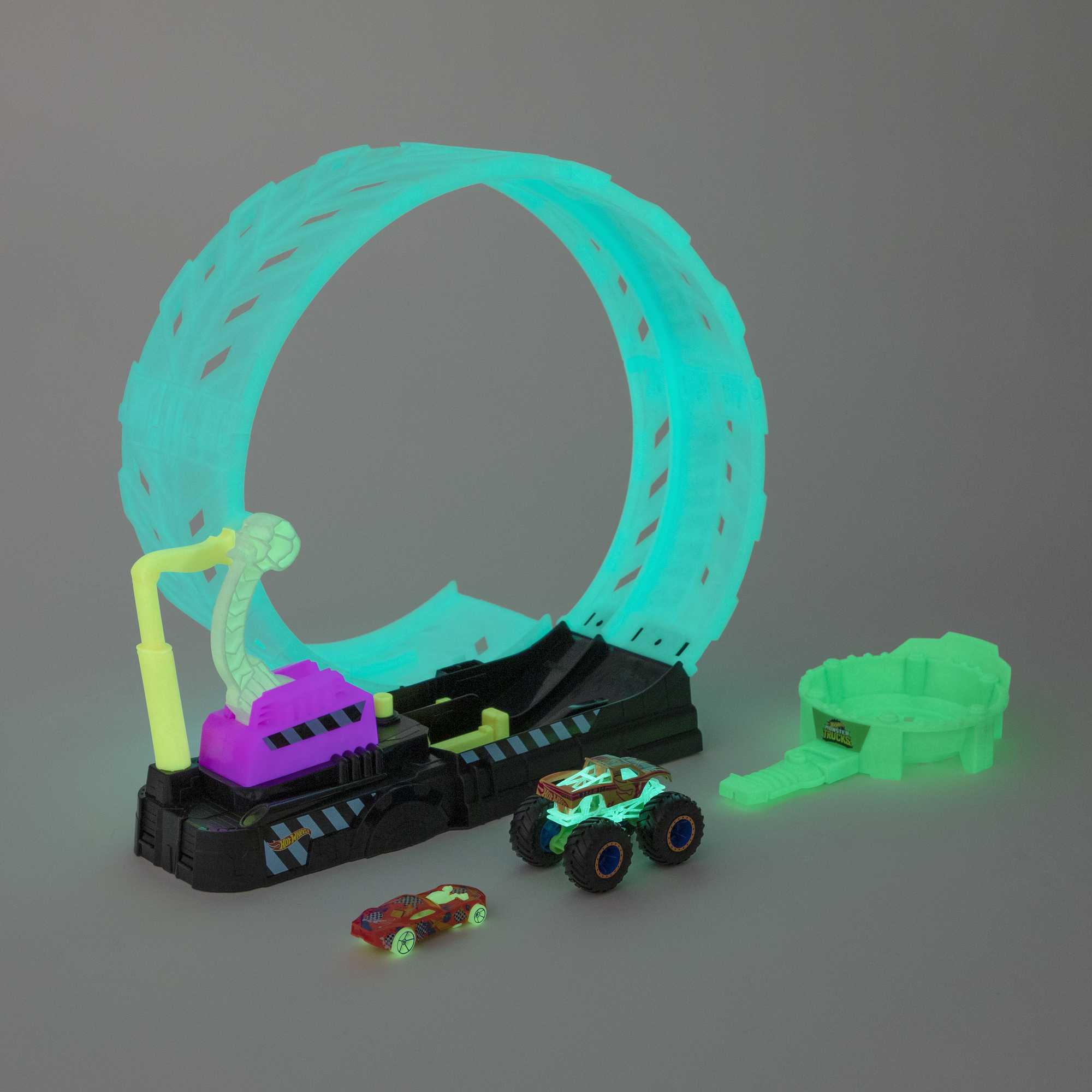 Hot Wheels Monster Truck Glow in the Dark - Felix Online