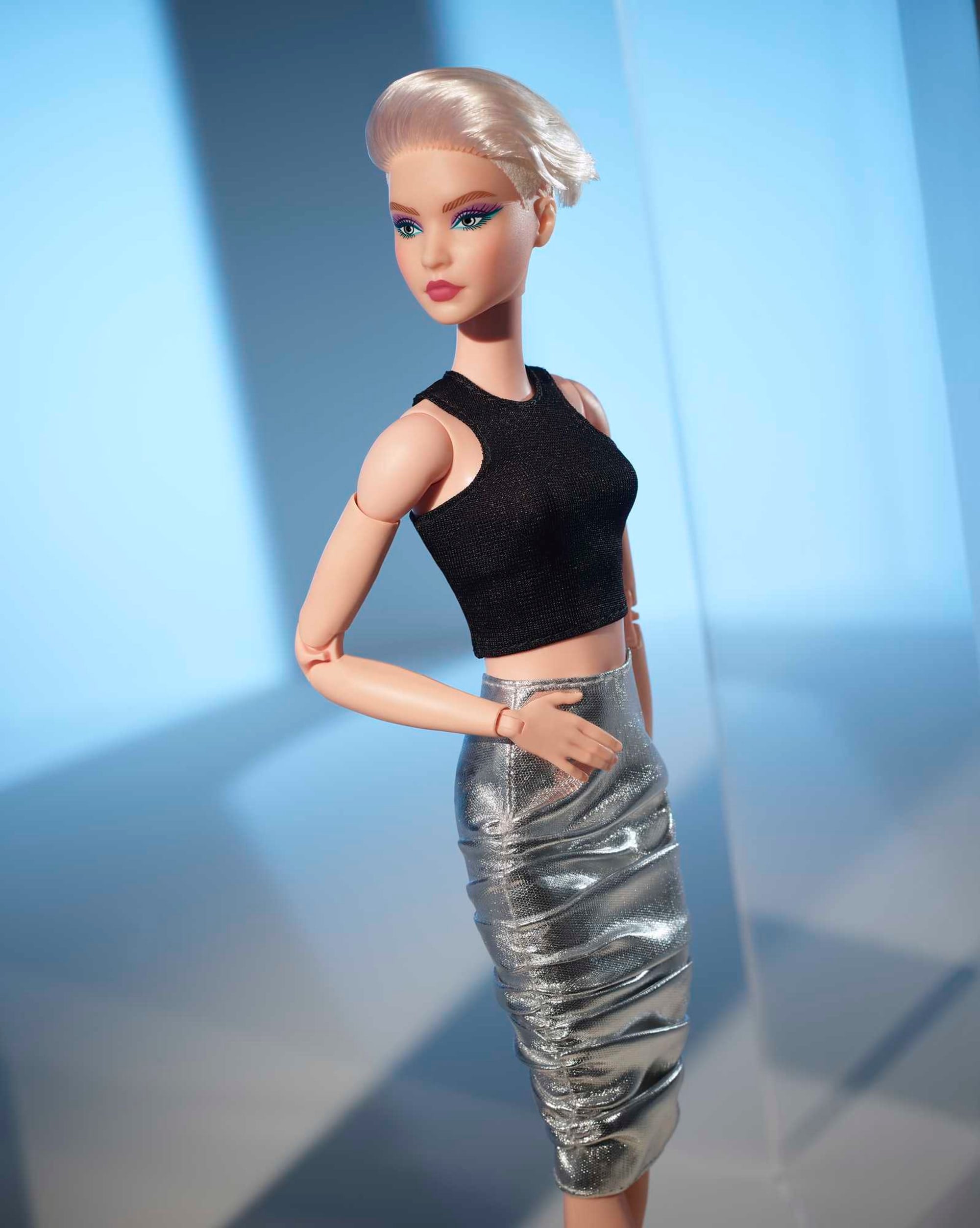 Кукла Barbie® Из Серии Looks С Короткими Волосами