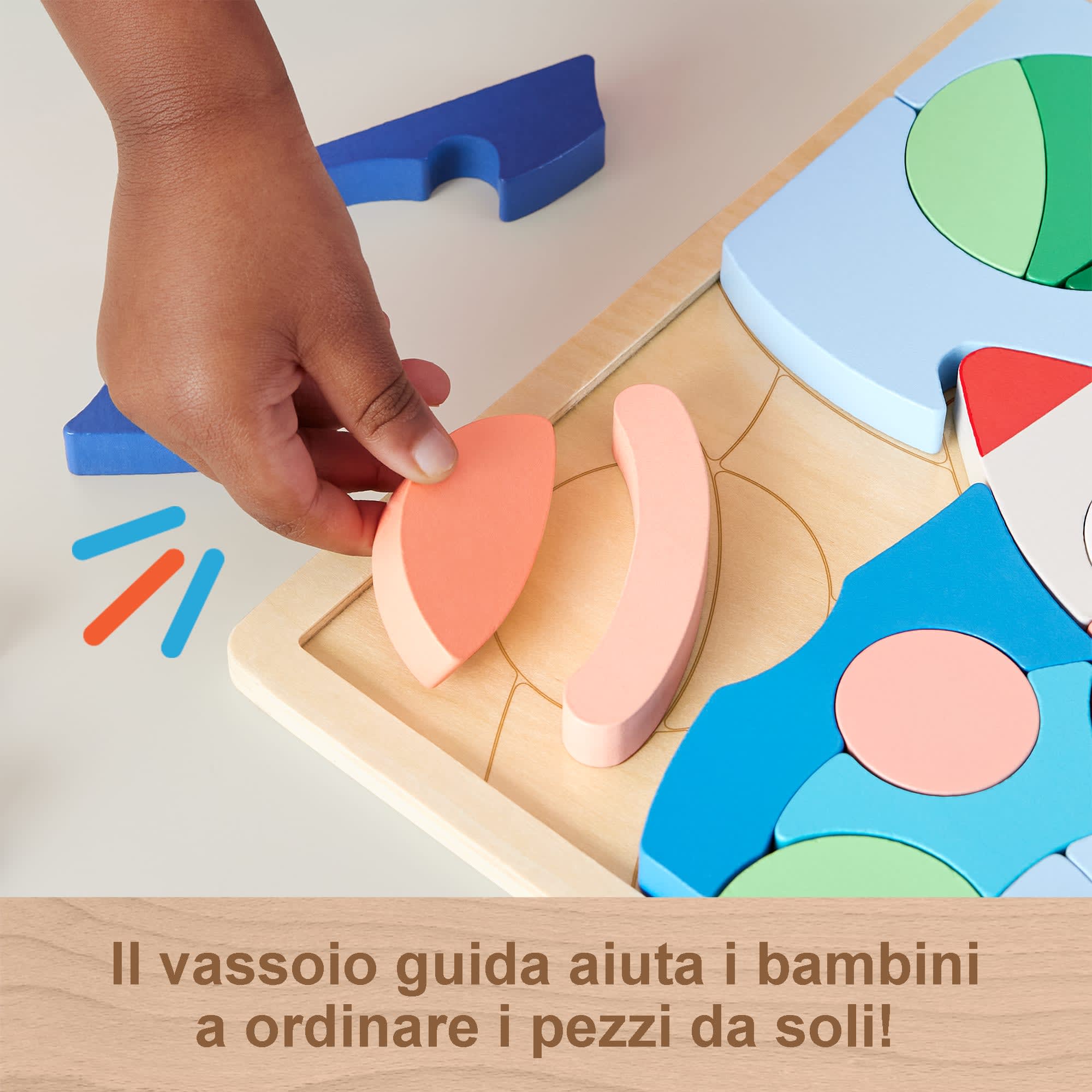 Bambini In Età Prescolare Che Giocano Con Giocattoli In Legno Educativi All'asilo O Al Centro Di Assistenza Diurno Toddlers L Image170801999