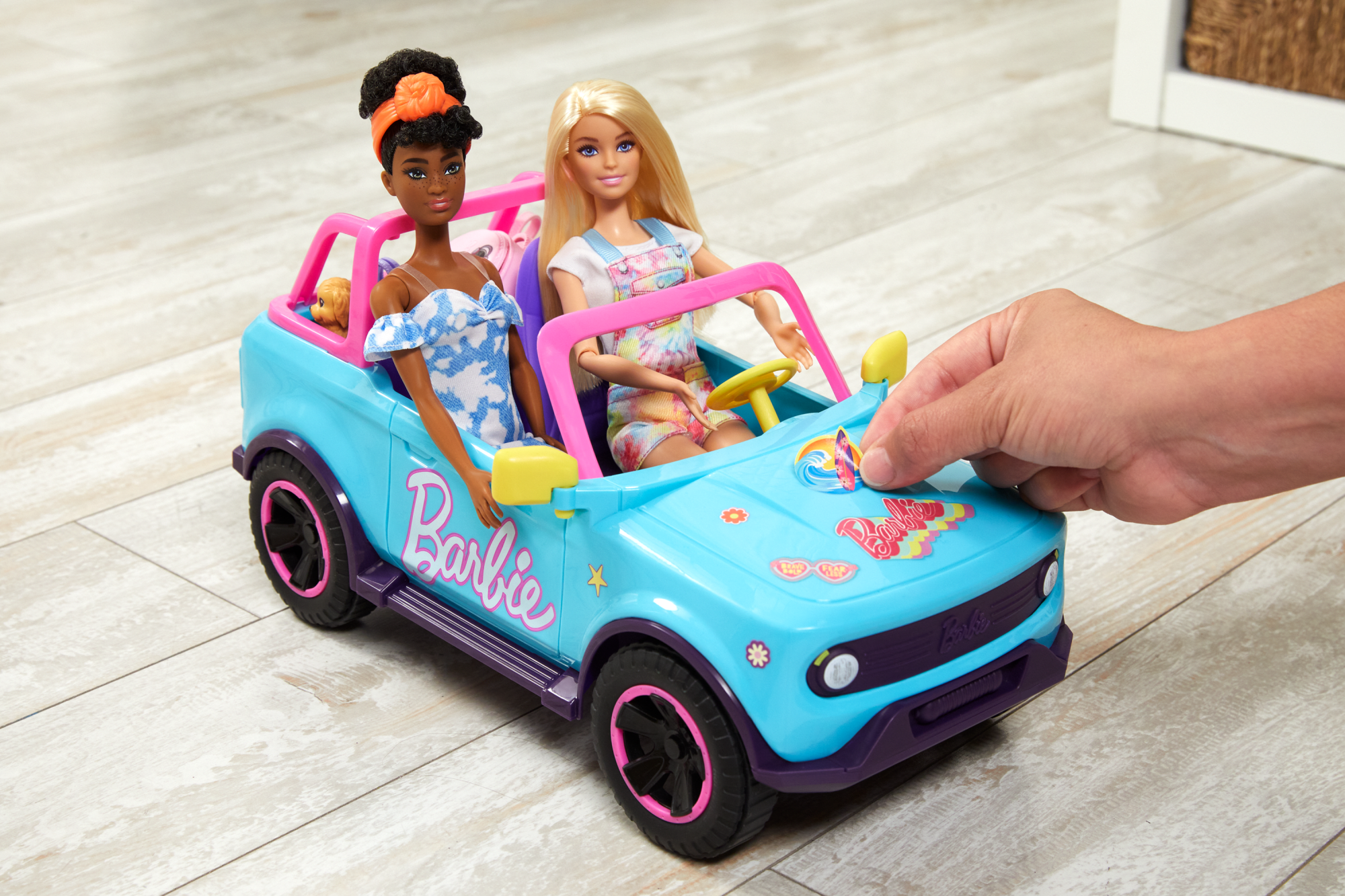 HOT WHEELS® BARBIE® Vehículo todoterreno teledirigido Mattel